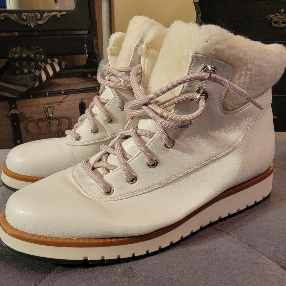 Off white furry boots size 9